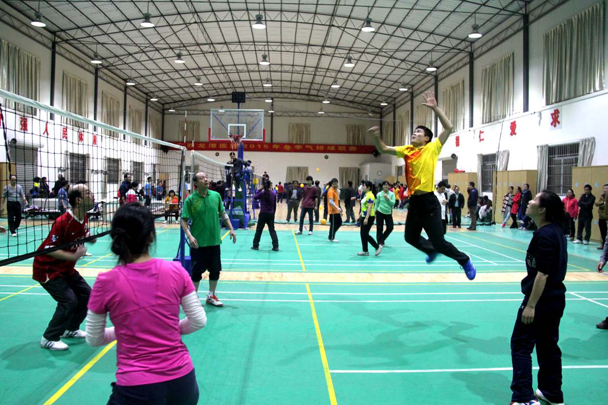  冬季气排球联赛谢幕 药剂科蝉联冠军