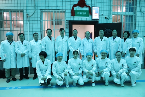 医学博士领衔，造福百姓健康，广西胸科医院肝病门诊正式开科了！