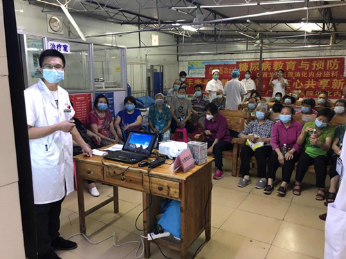  关爱糖友健康，科学防控糖尿病，广西胸科医院消化内分泌科在行动！