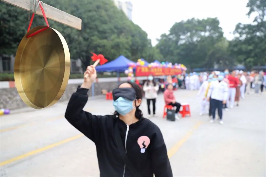 活力无限 美丽绽放——我院开展庆祝“三八”妇女节趣味游园活动 
