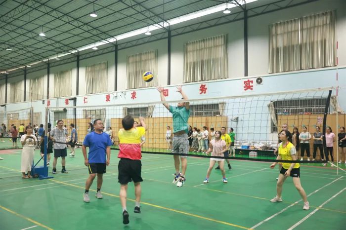 赛场展风采 团结聚人心——广西胸科医院举办2023年夏季职工气排球比赛