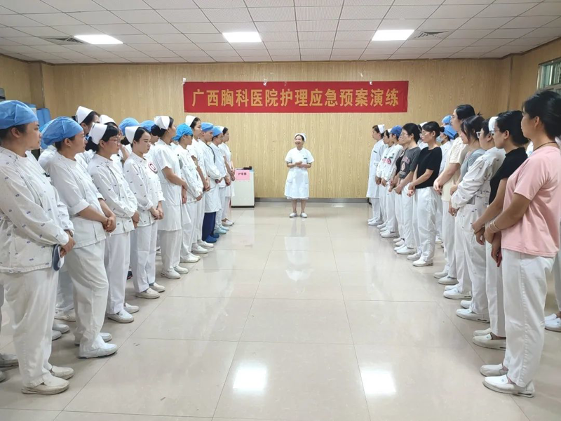 守护生命 时刻准备｜广西胸科医院开展2025年应急、机动护士培训