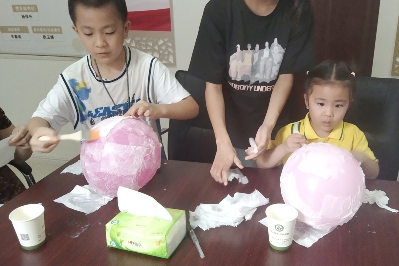 【成长“医”夏】这场在医院内的手工活动点亮童趣，超精彩！