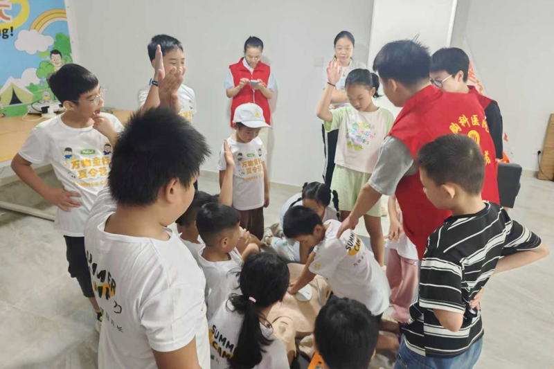 “暑期健康课堂”开讲啦！广西胸科医院这群青年为萌娃“医”路护航